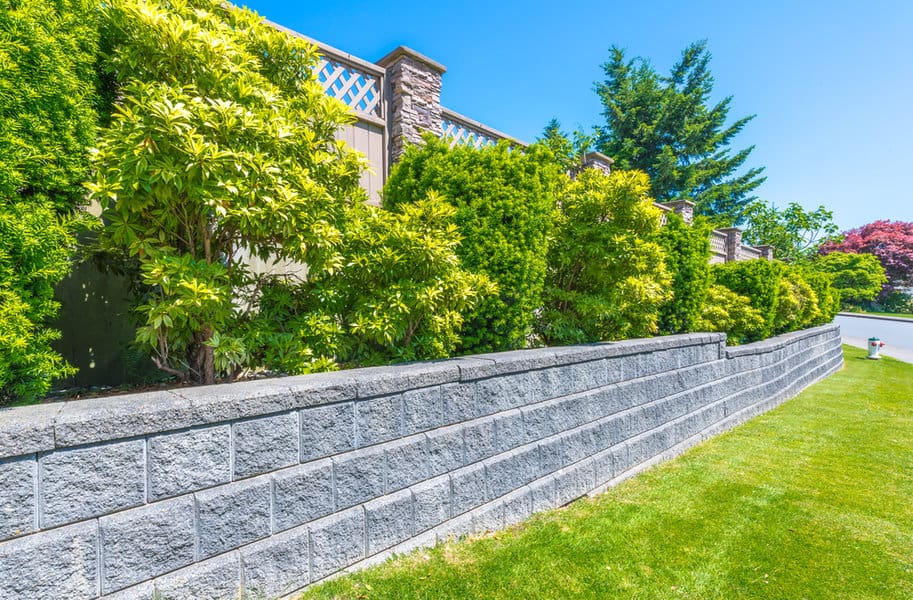 Stone fence