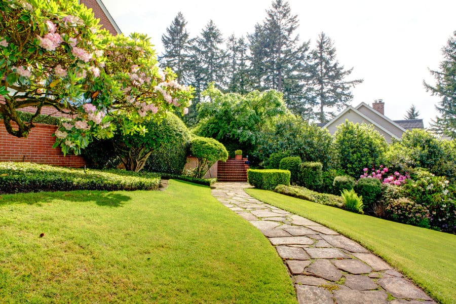 cobblestone garden path