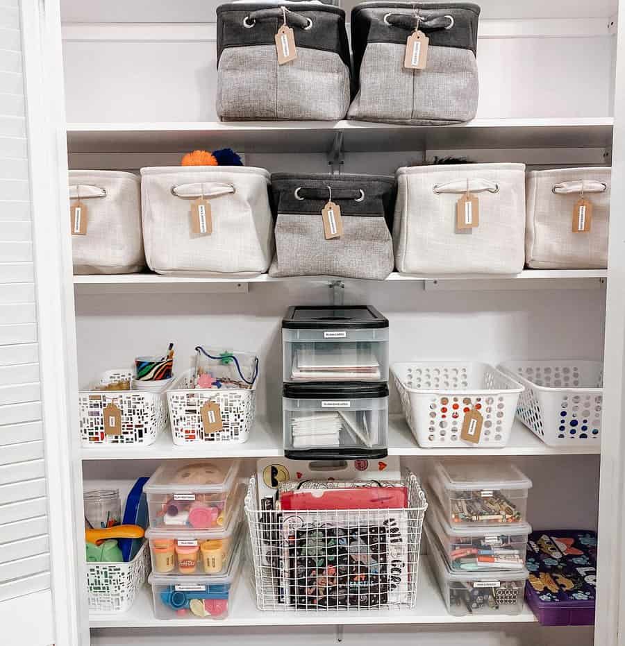 organizing drawers with labels