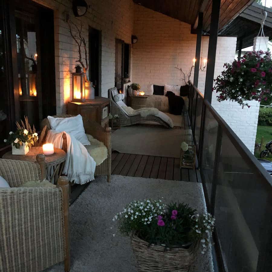 Balcony with lamps and candles 