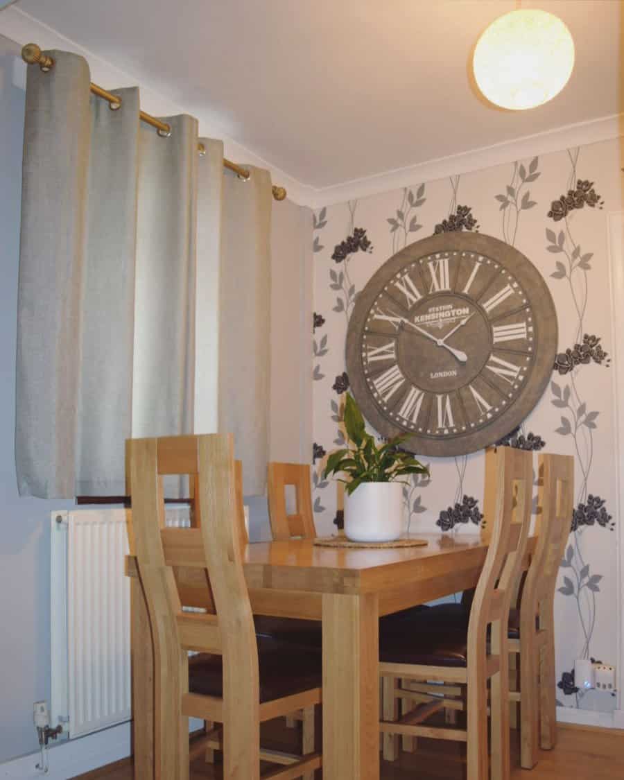 small dining room with heavy duty wooden seating