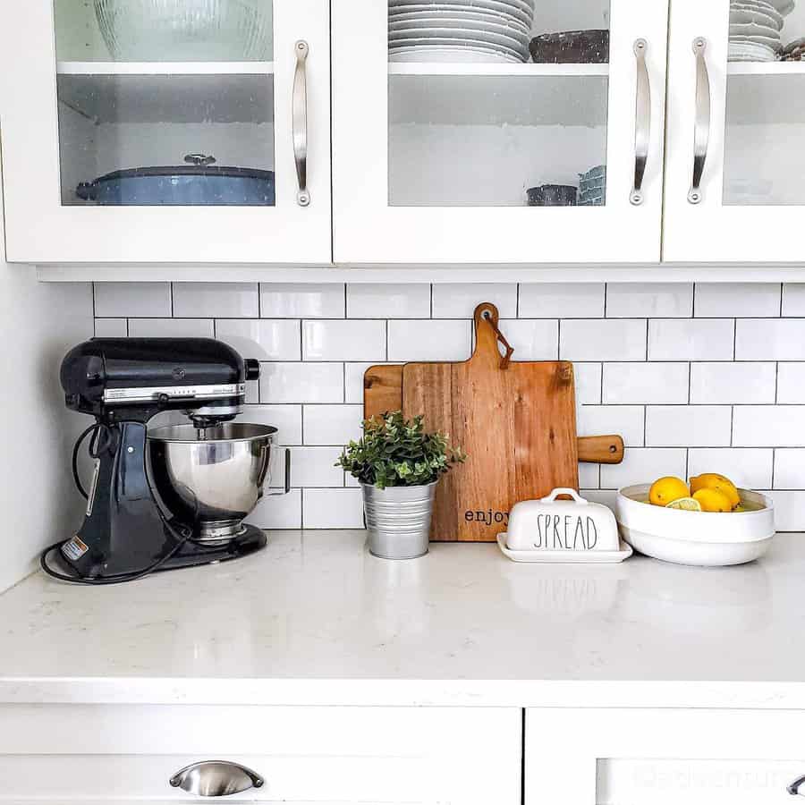 Subway tile kitchen backsplash