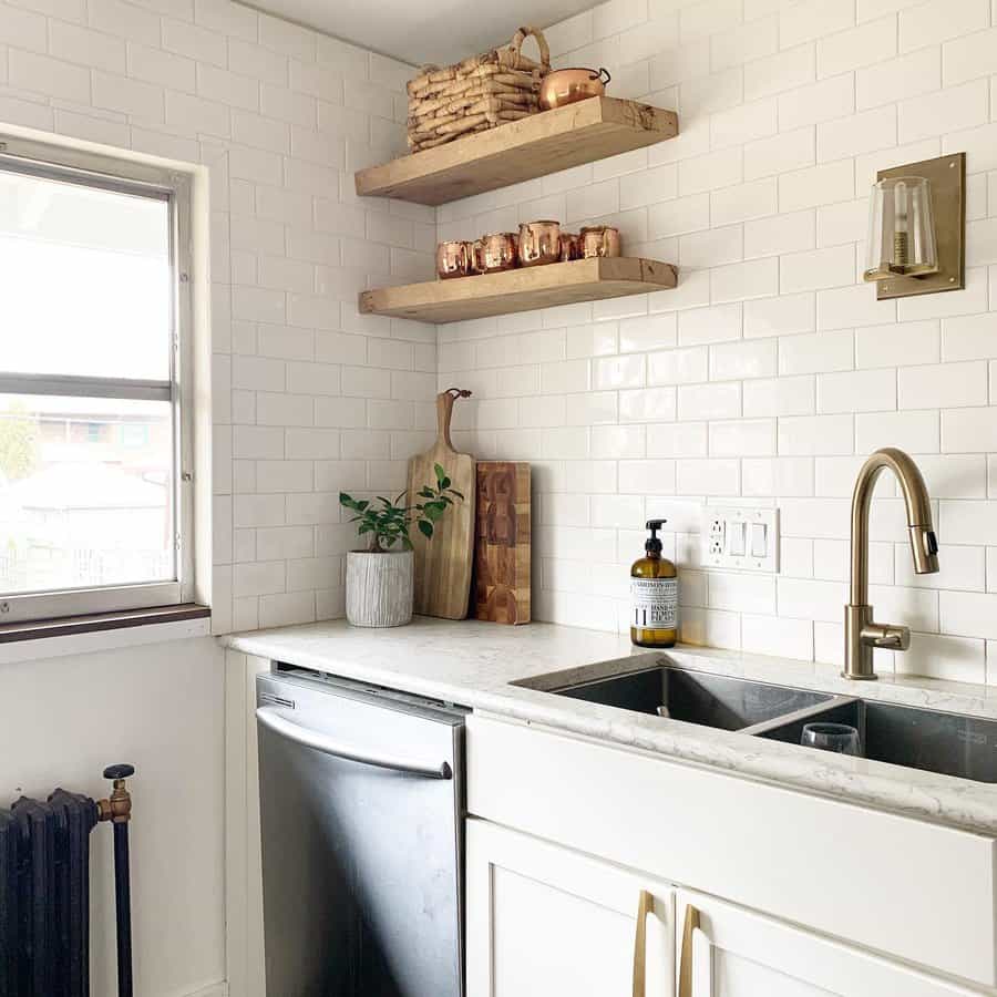 Subway tile kitchen backsplash