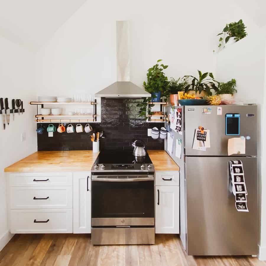 Subway tile kitchen backsplash