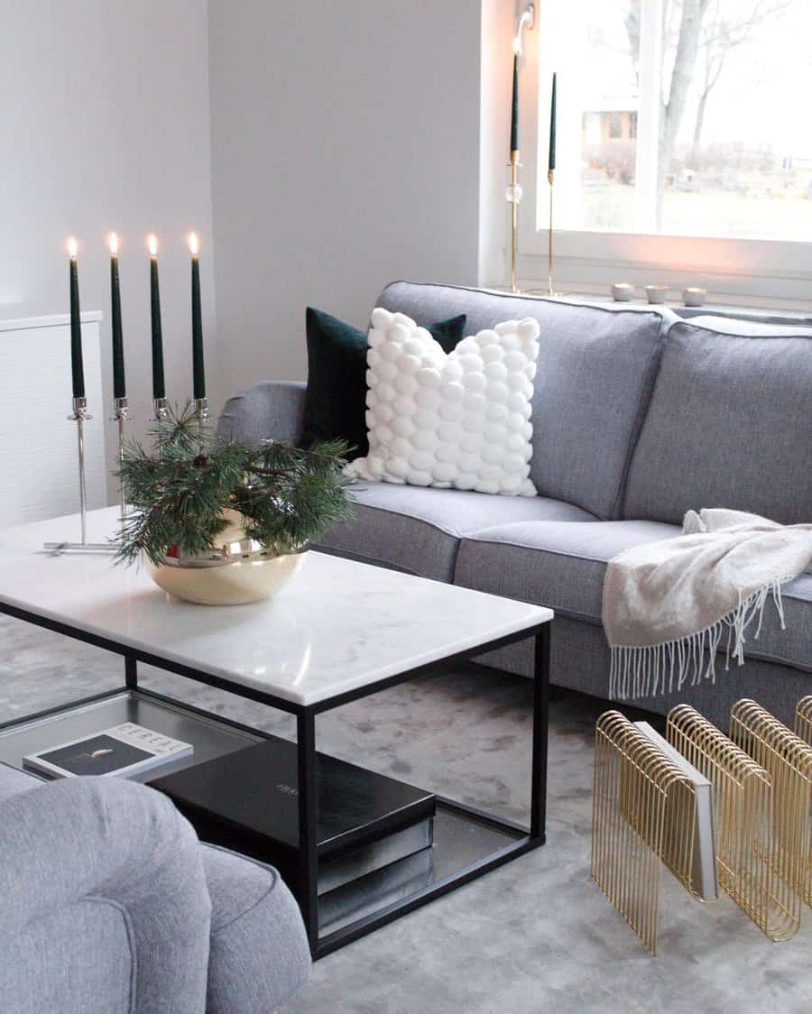 Coffee table with open shelving