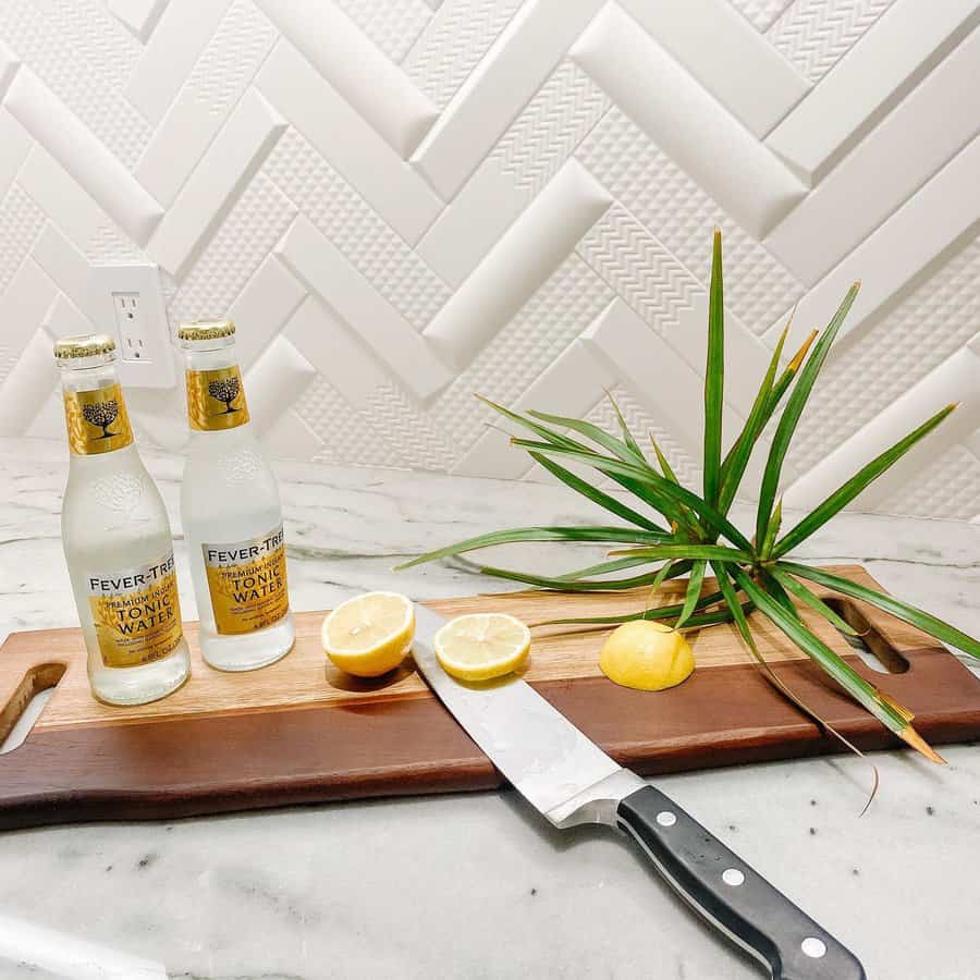 3D tile kitchen backsplash