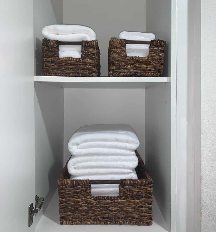 Towel closet organization techniques