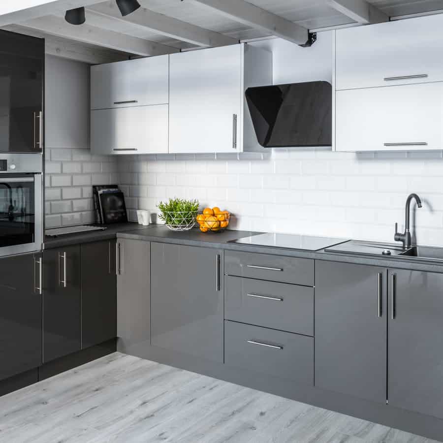 Two tone kitchen cabinets