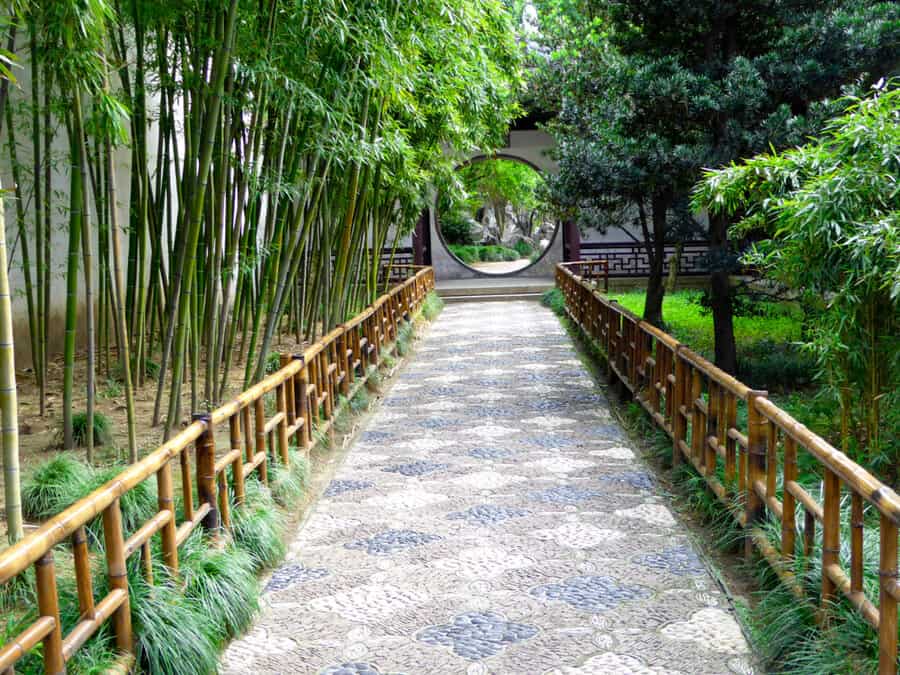 Patterned pebble garden path