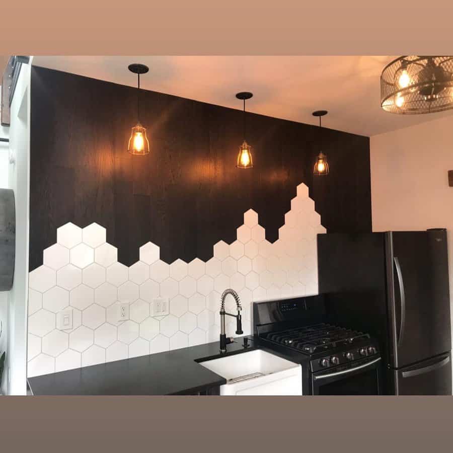 Unique kitchen backsplash