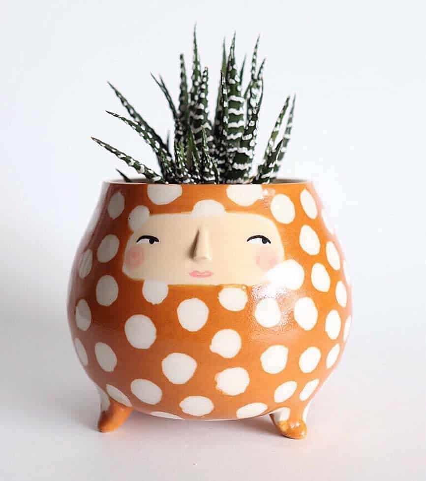 Head shaped pot