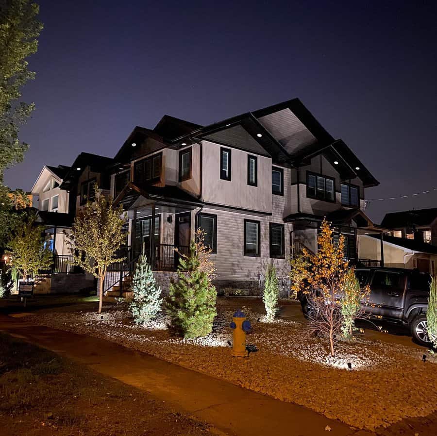 Uplight Landscape Lighting Ideas platinum living homes 1