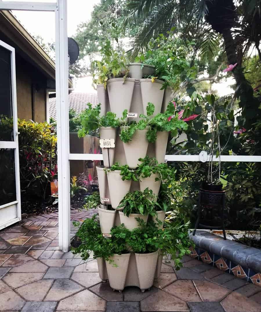 vertical container planter