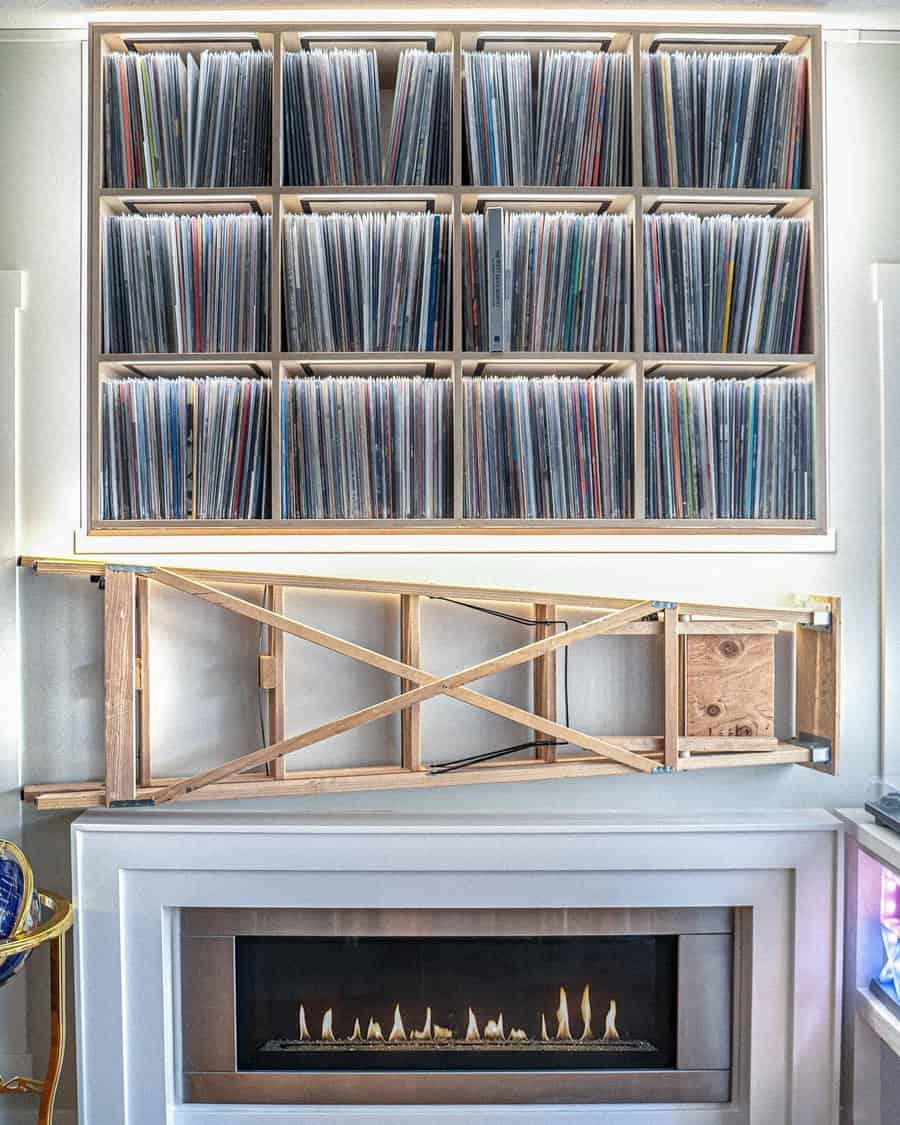 Vinyl display shelf