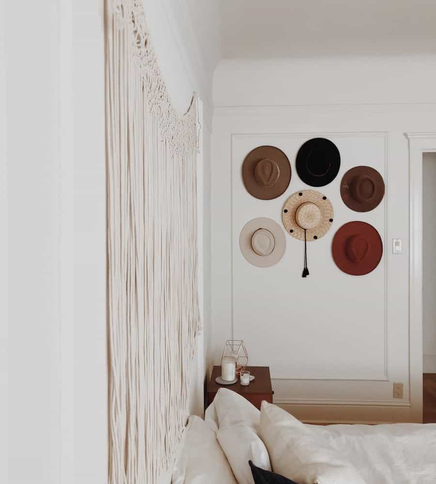 Wall mounted hat hooks