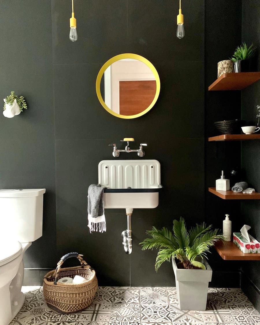 Wall mounted sink