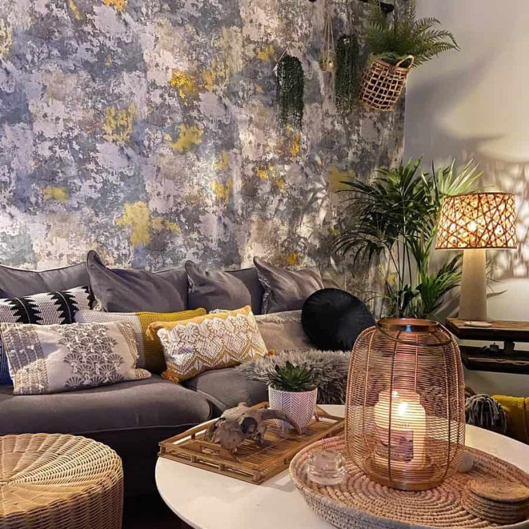 11 Accent Wall Design Ideas for the Living Room