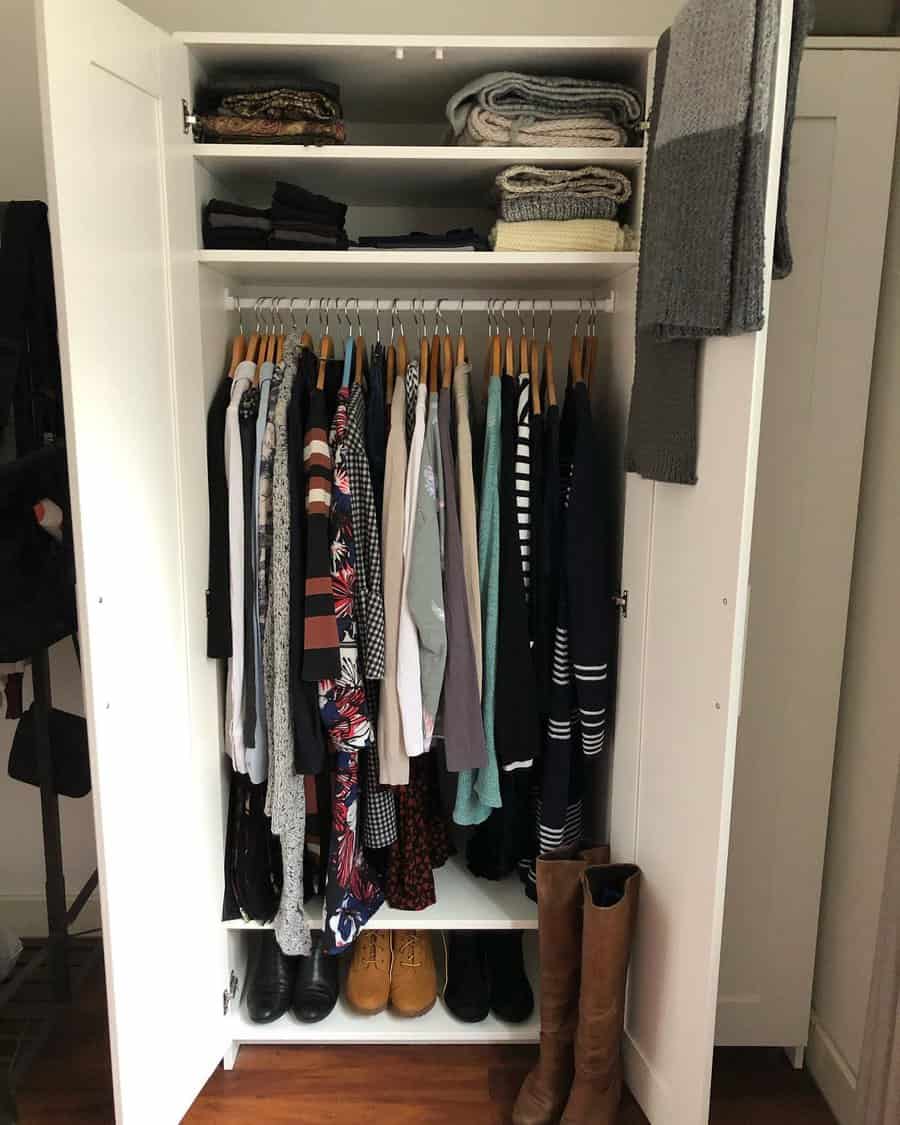 closet with overhead storage space 