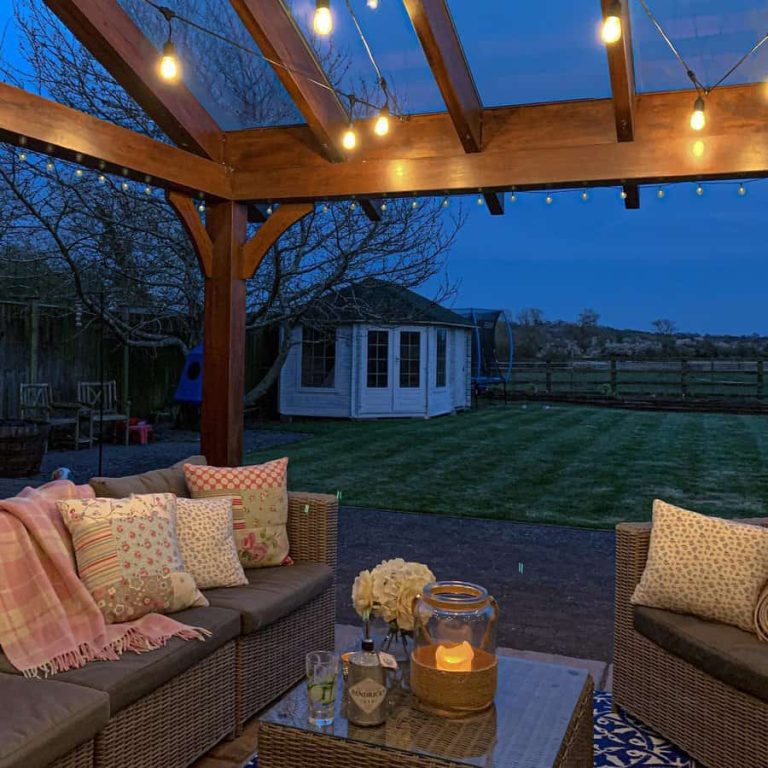 25 Patio Furniture Ideas for a Stunning Outdoor Area