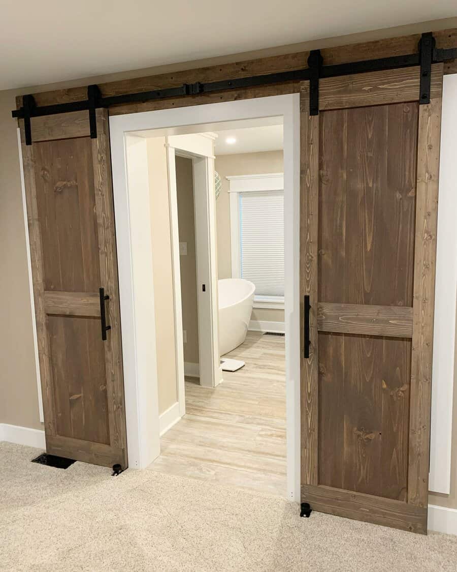 Double sliding bathroom door