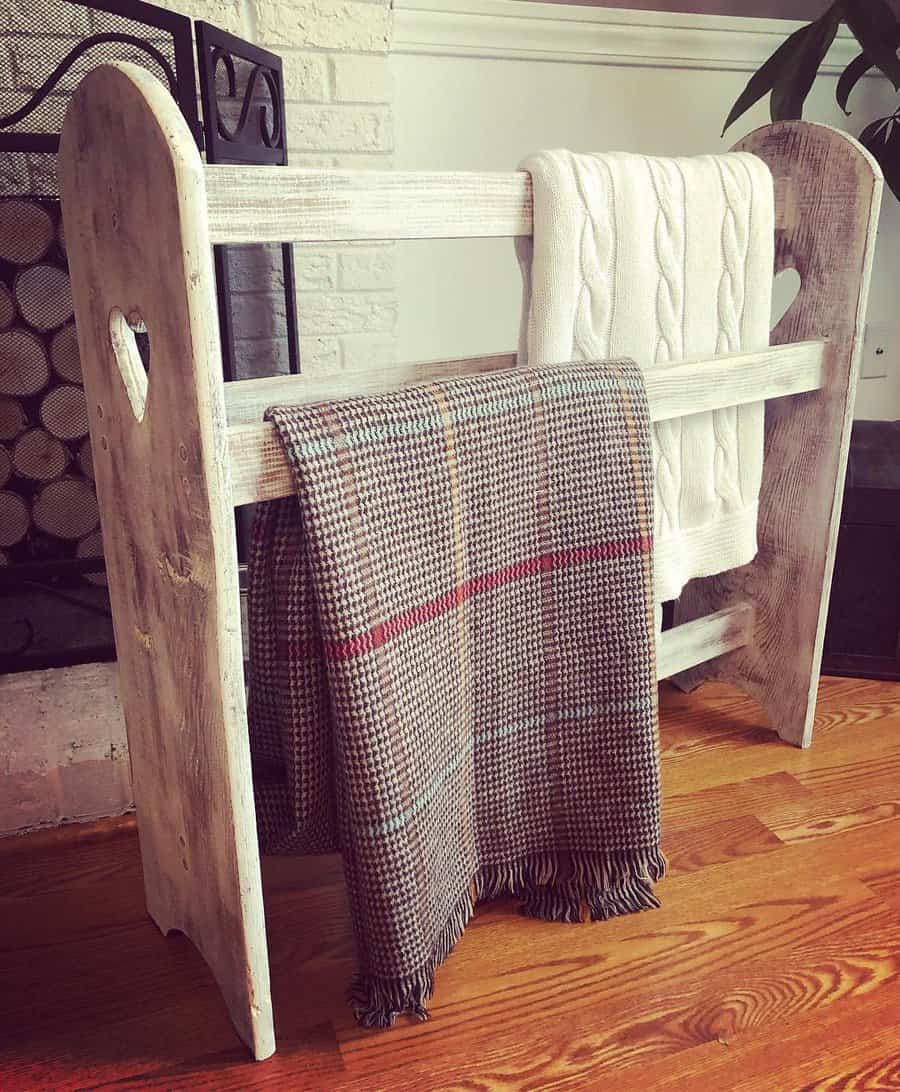 Wooden rack for blanket storage