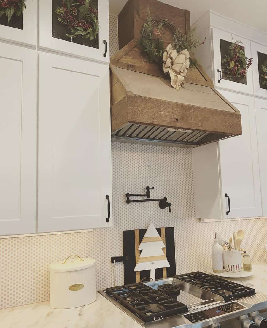 Wood range hood