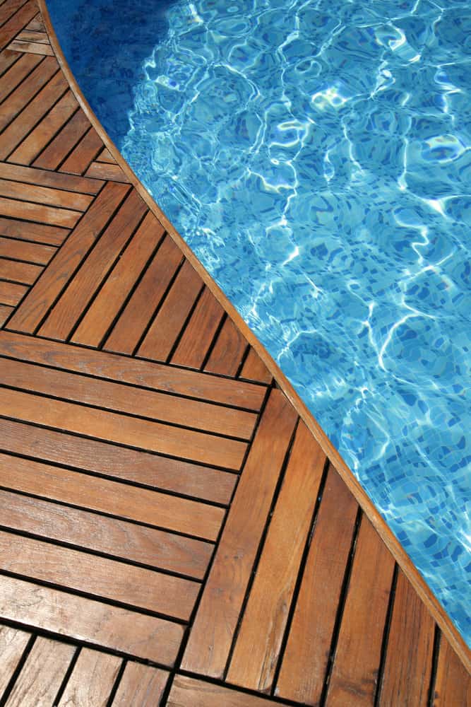 Wood pool coping