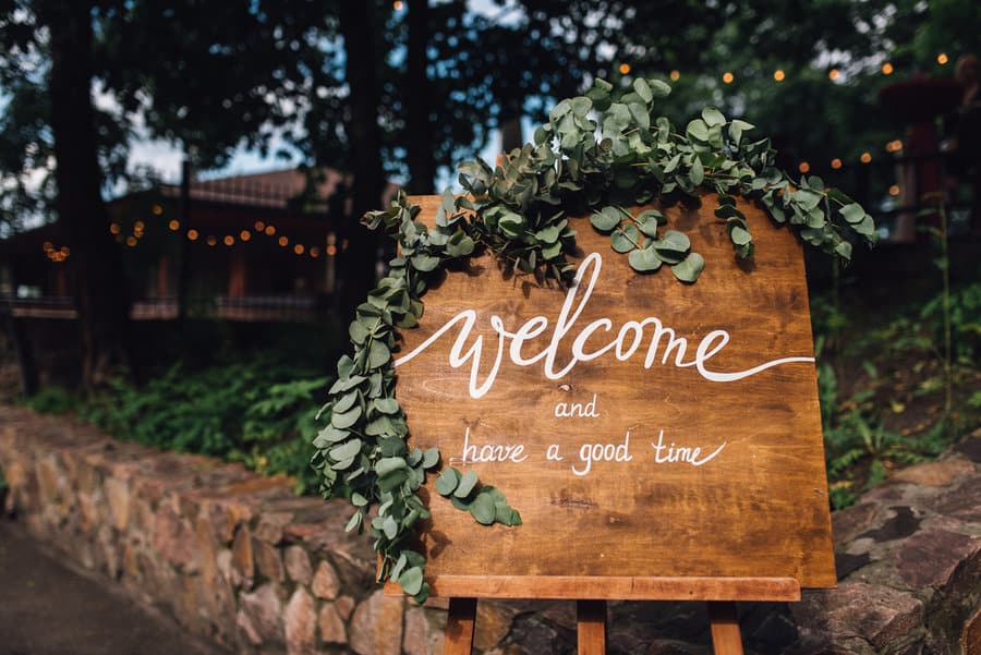 Wooden welcome sign