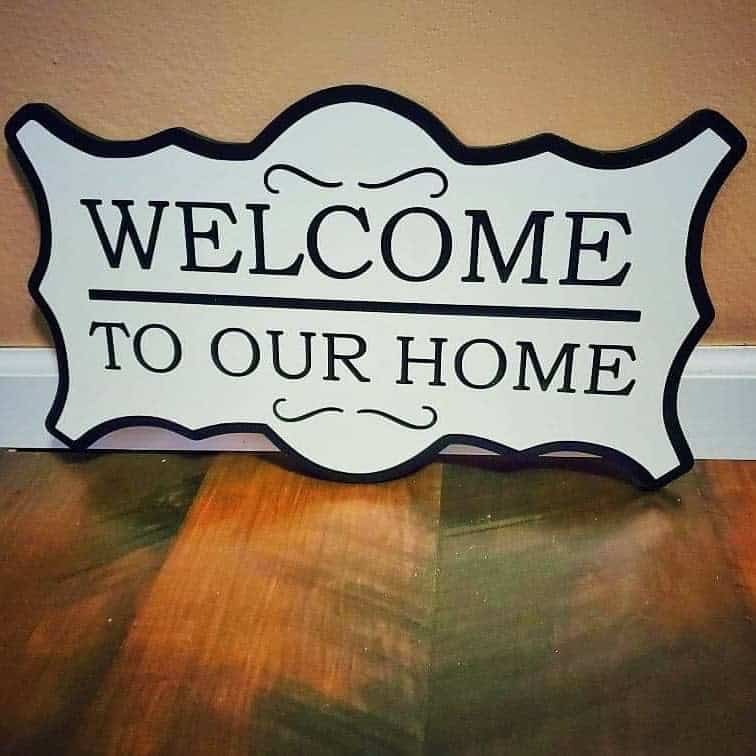 Wooden welcome sign