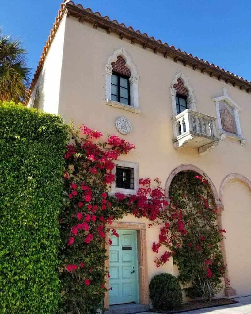 Old fashioned mediterranean house