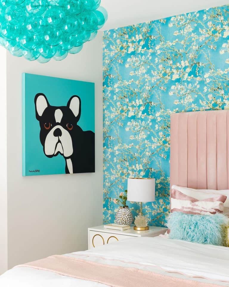 18 Best Bedroom Wallpaper Ideas for Creative Sleeping Space