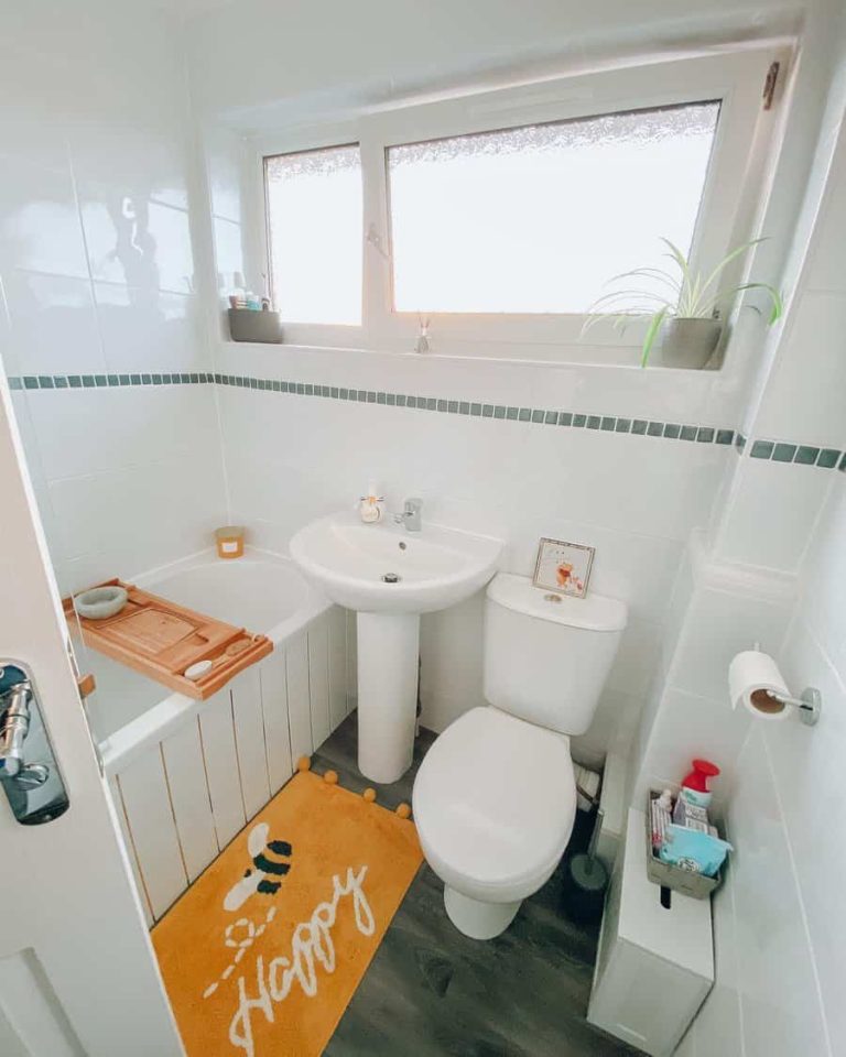 19 Small Bathroom Ideas on a Budget