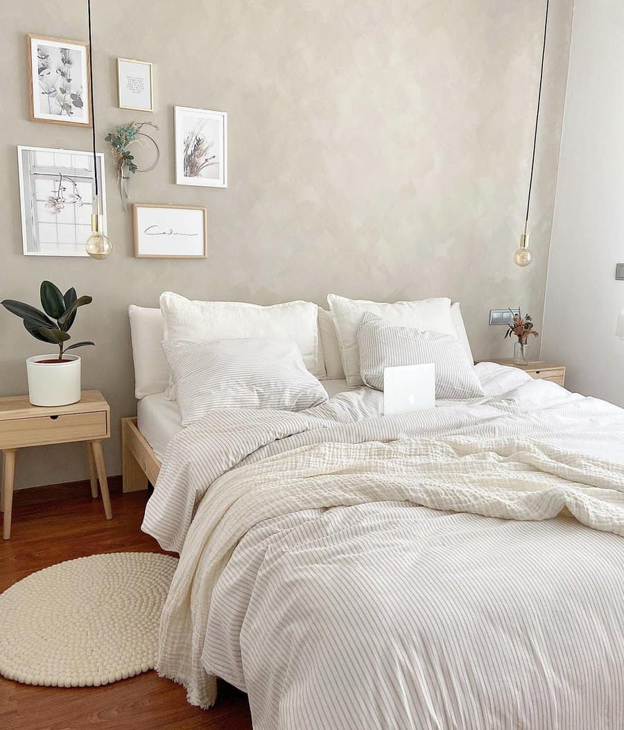 Chic white boho bedroom idea