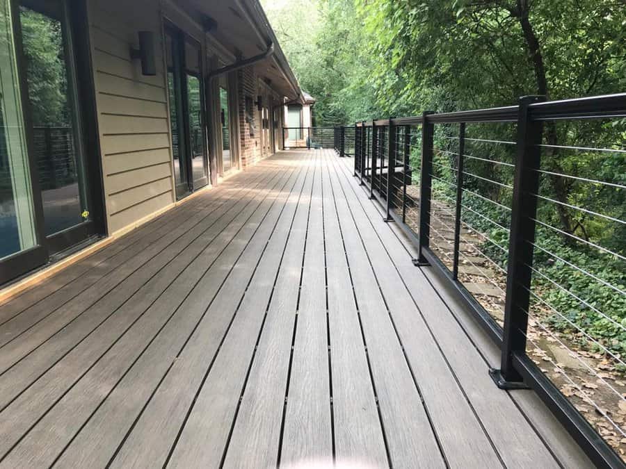 Cable deck railing