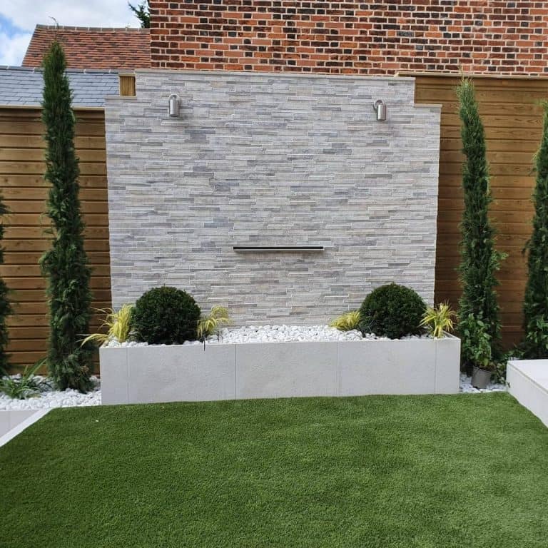 14 Garden Wall Ideas for Your Landscape
