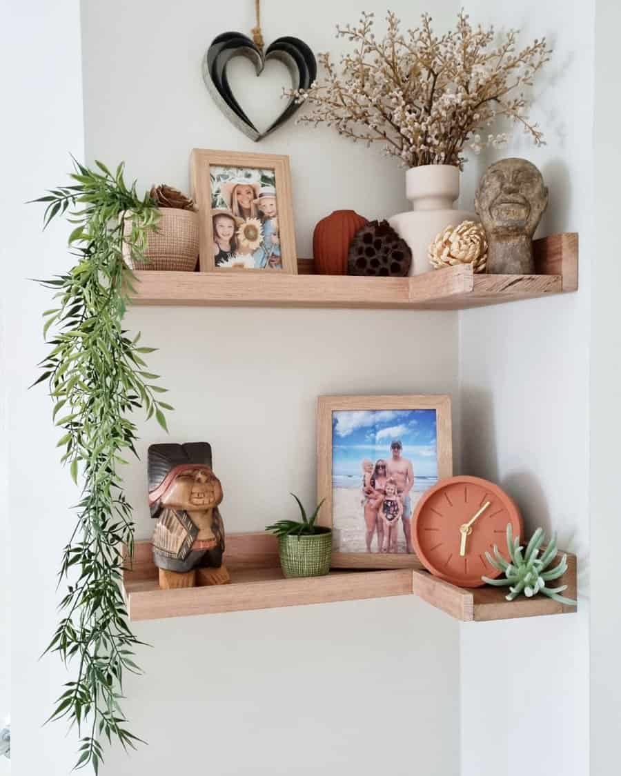 Corner shelves