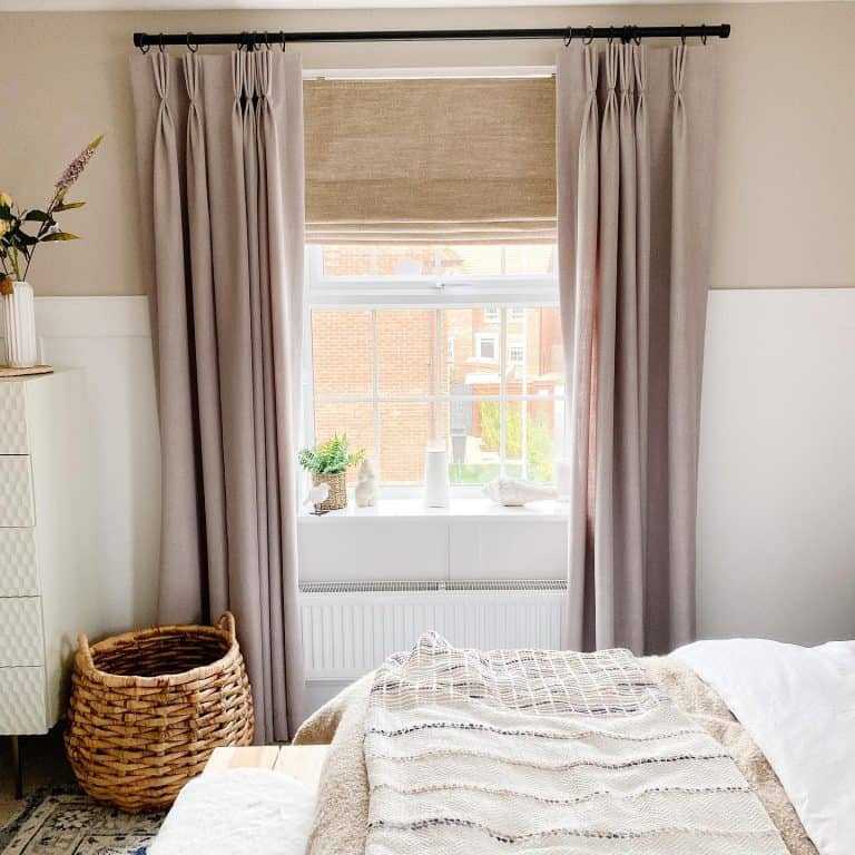 9 Best Bedroom Curtain Ideas and Colors for a Cozy Space