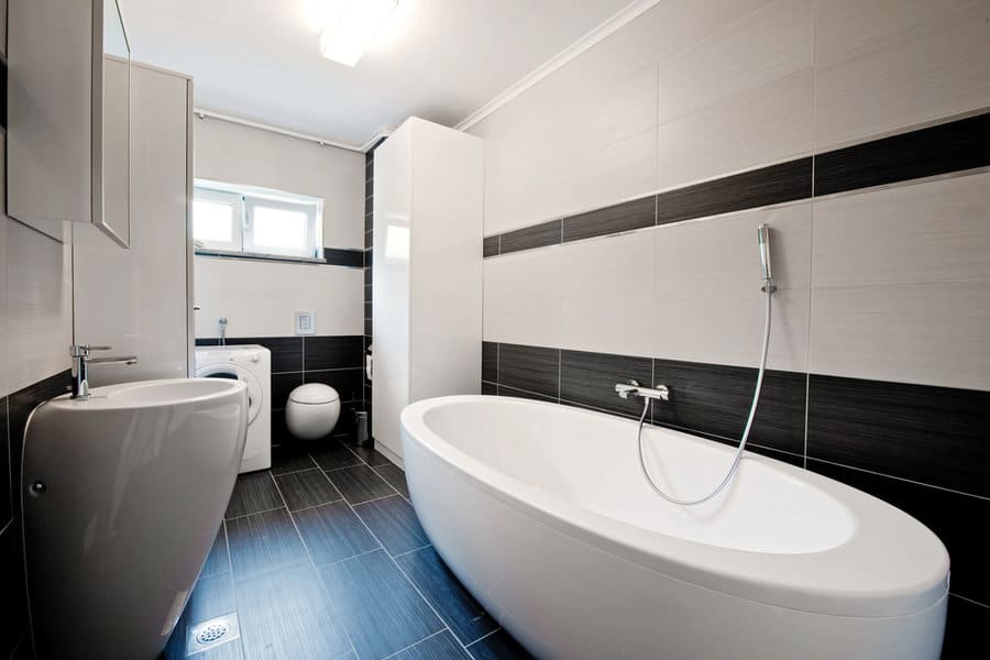 Modern black and white bathroom