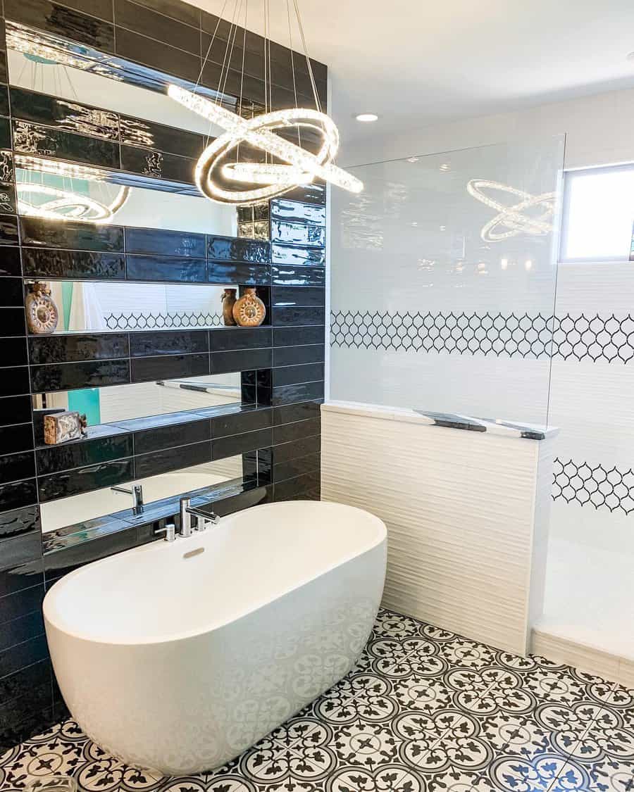 Modern black and white bathroom