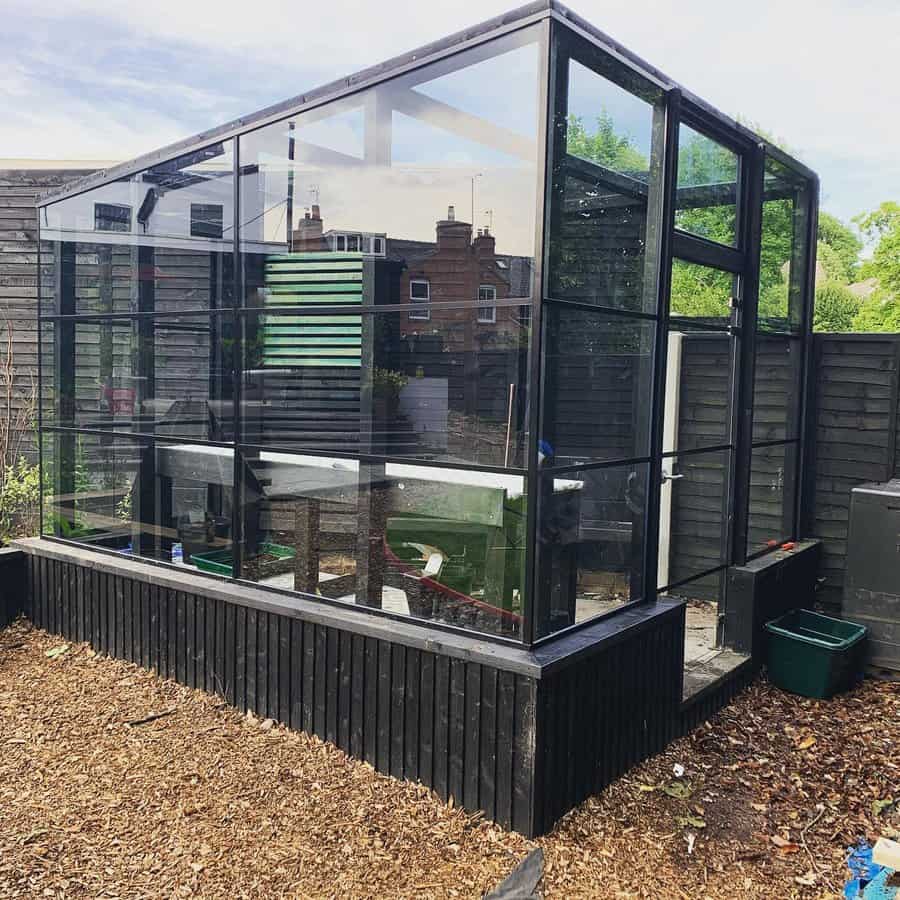 Minimalist Greenhouse
