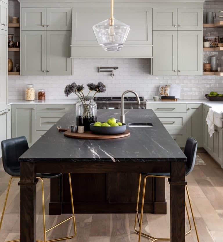 11 Kitchen Island Lighting Ideas to Illuminate Your Space