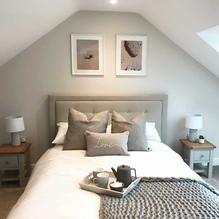 Neutral color bedroom