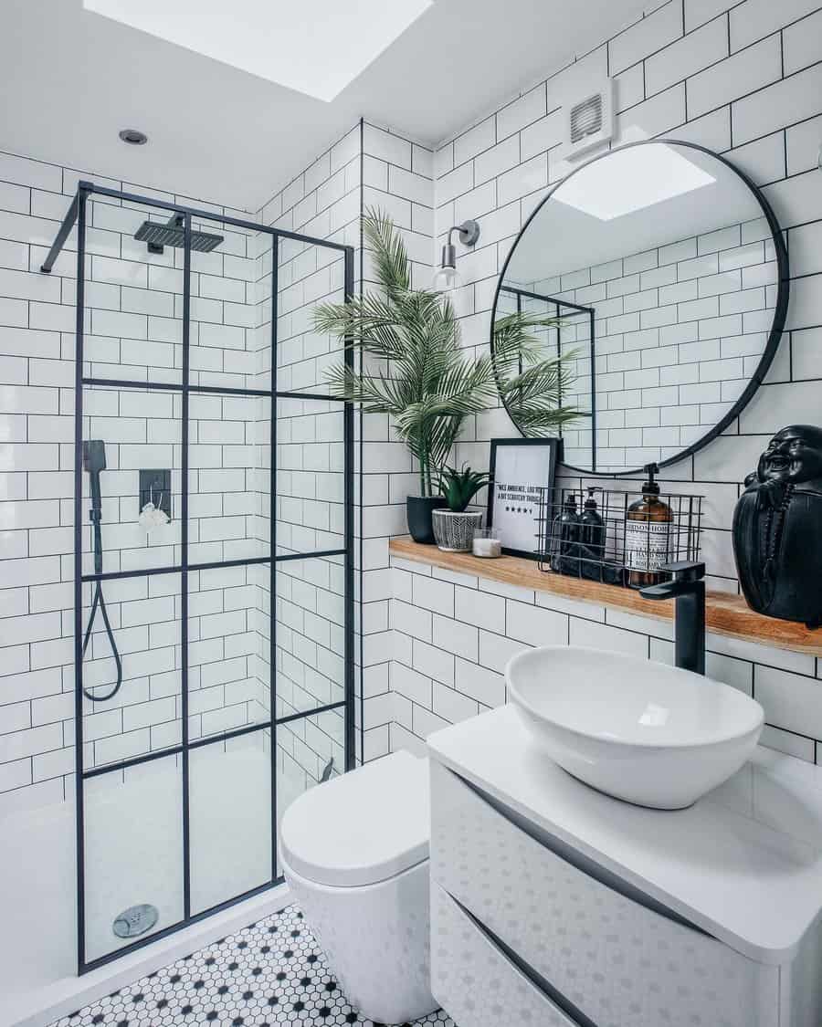 Black and white bathroom with Scandinavian touches