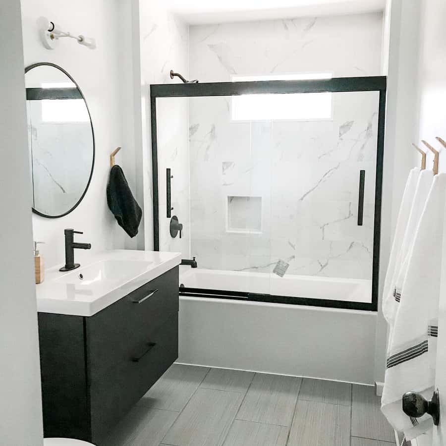 Black and white bathroom with Scandinavian touches