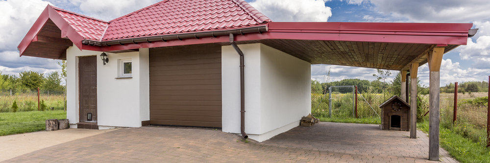 open and enclosed carport 
