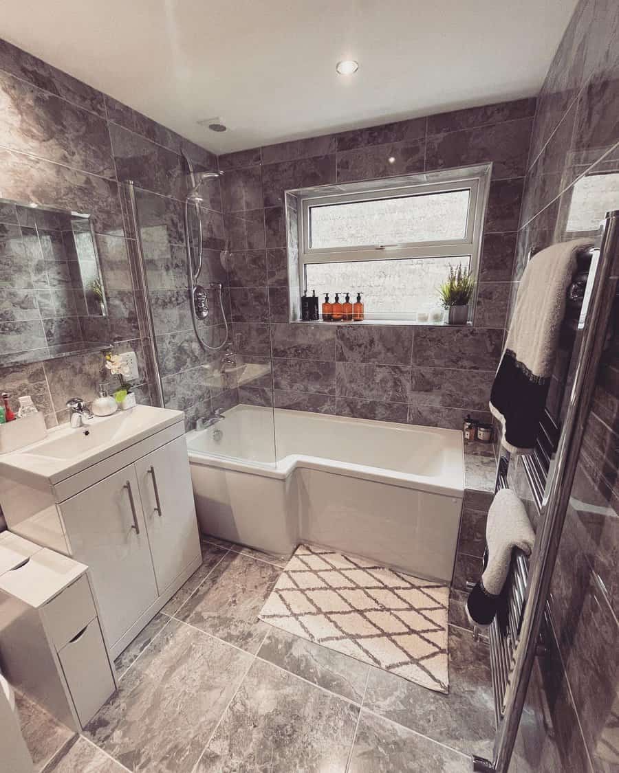 marble small bathroom