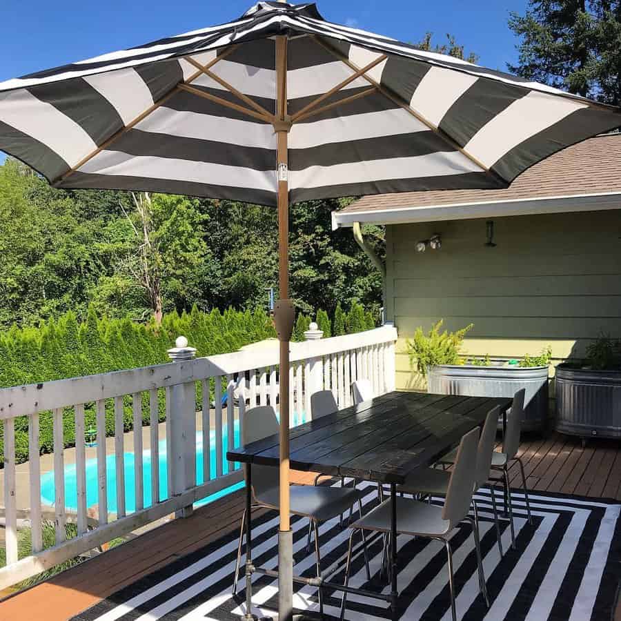 Umbrella Deck Shade Ideas brideonabike