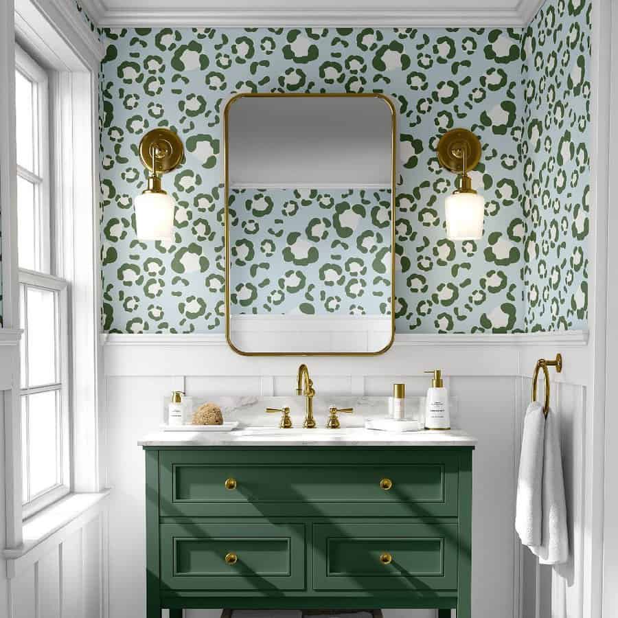 Small bathroom with leopard wallpaper