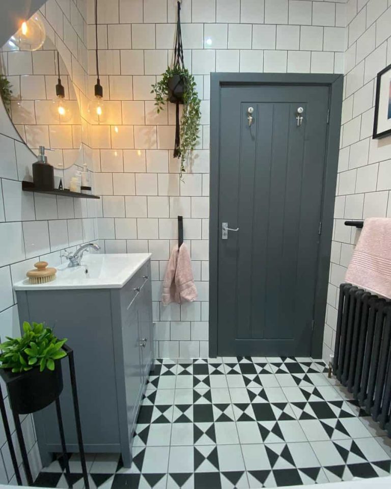 19 Small Bathroom Ideas on a Budget