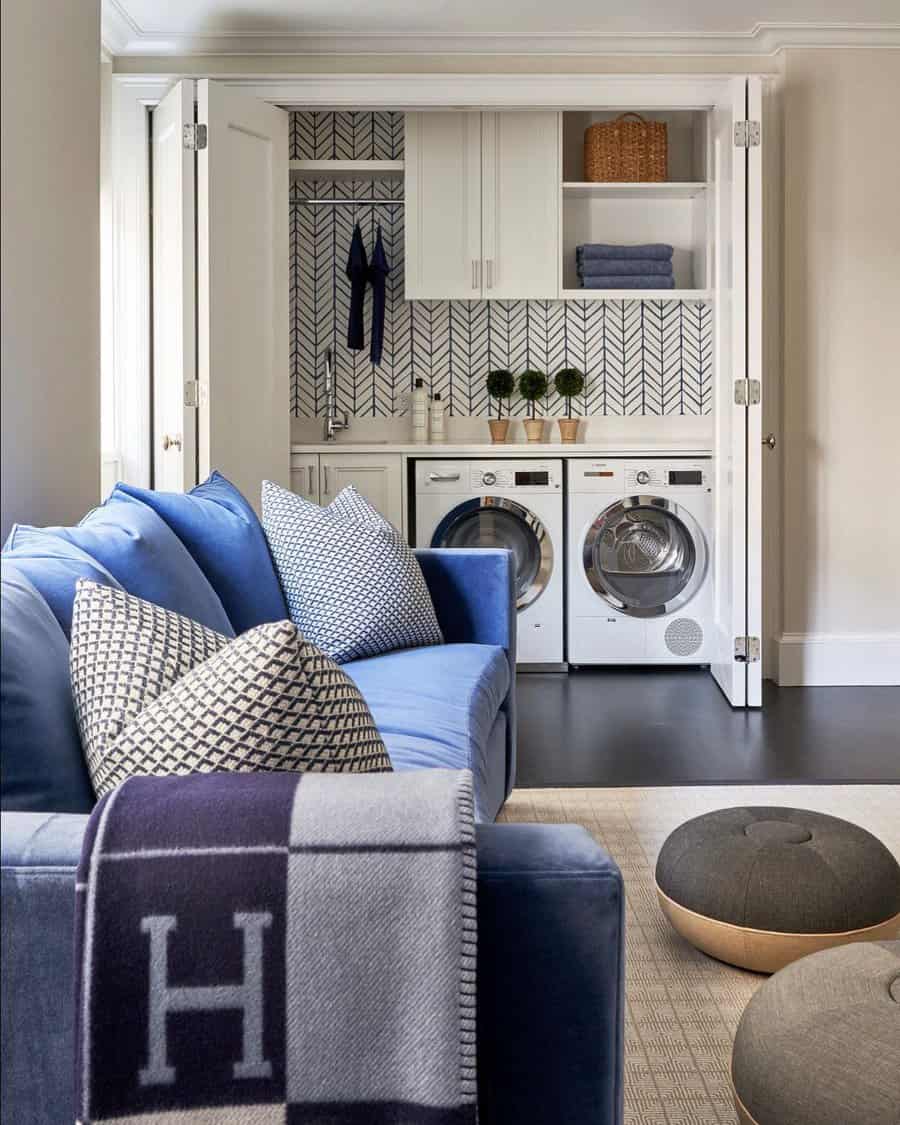 Laundry floating shelves